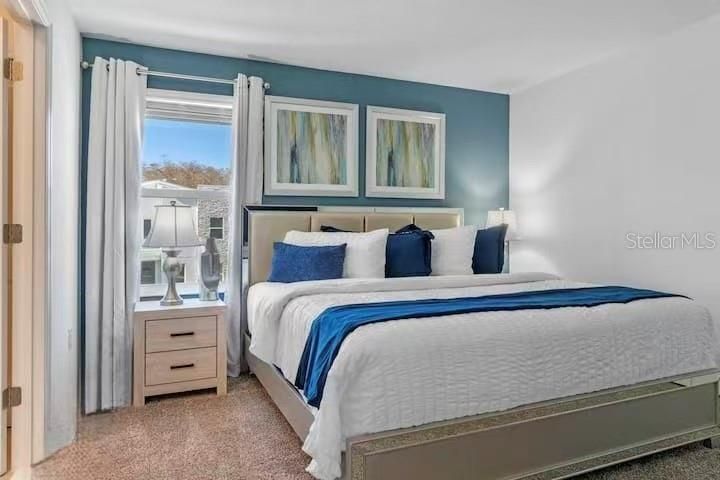For Sale: $945,000 (8 beds, 5 baths, 4289 Square Feet)