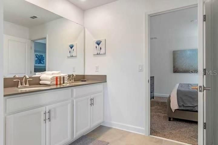 For Sale: $945,000 (8 beds, 5 baths, 4289 Square Feet)