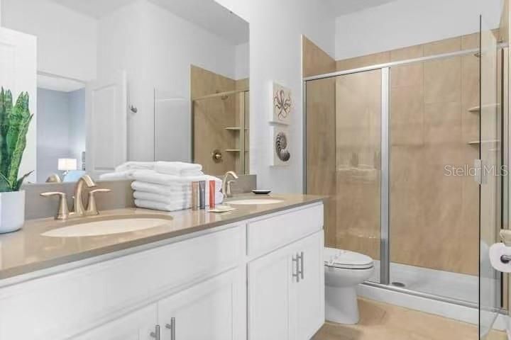 For Sale: $945,000 (8 beds, 5 baths, 4289 Square Feet)