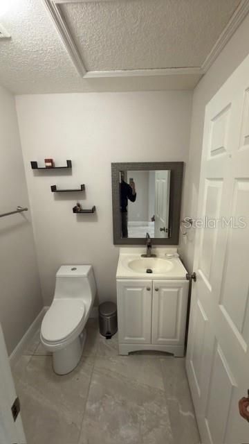 Active With Contract: $540,000 (4 beds, 2 baths, 2880 Square Feet)