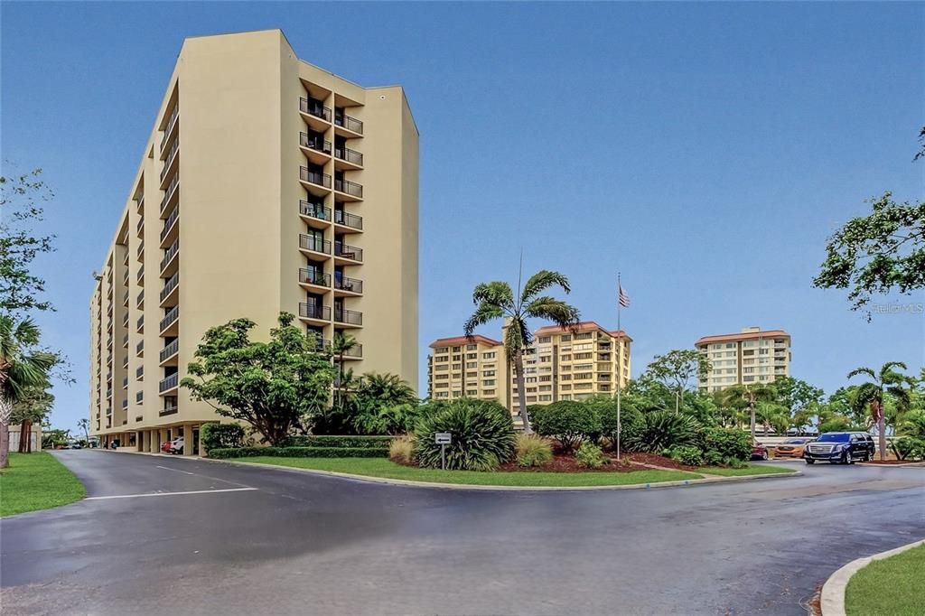 В аренду: $2,830 (2 спален, 2 ванн, 1150 Квадратных фут)