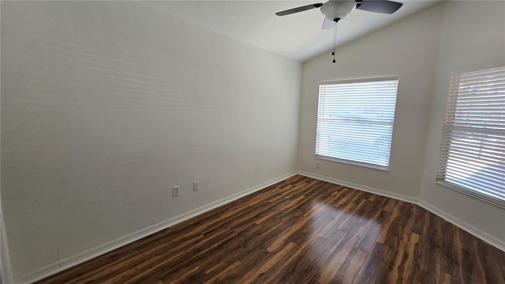 В аренду: $1,995 (3 спален, 2 ванн, 1685 Квадратных фут)