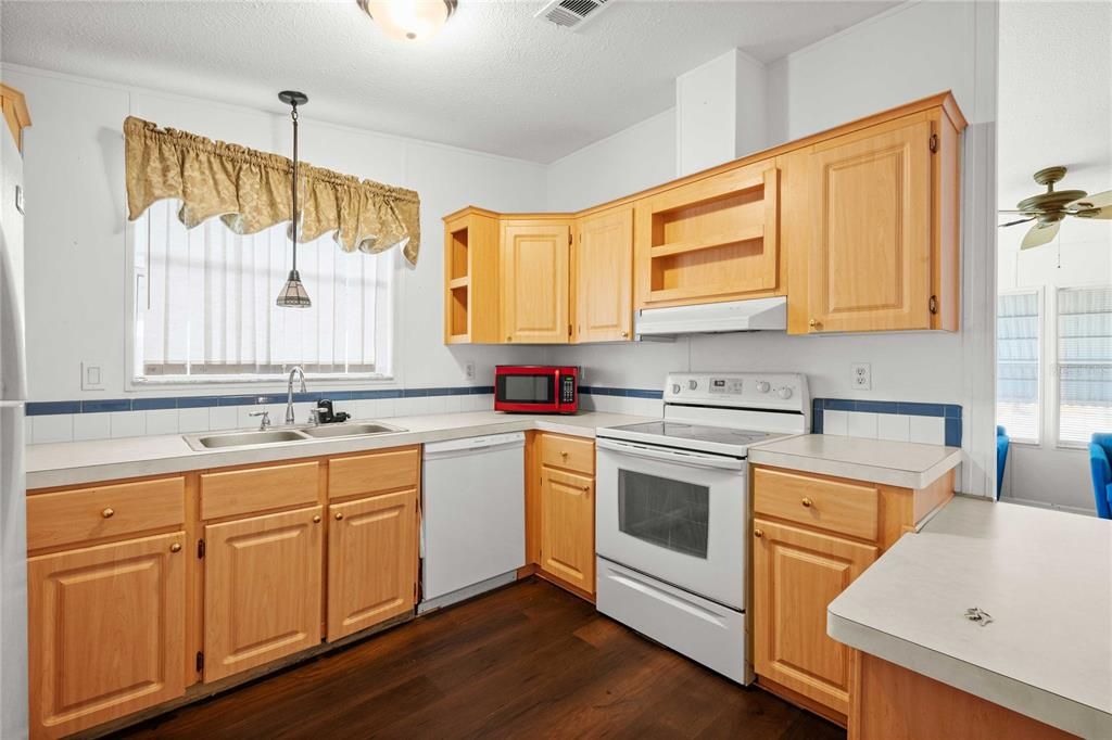 En Venta: $139,000 (2 camas, 2 baños, 960 Pies cuadrados)