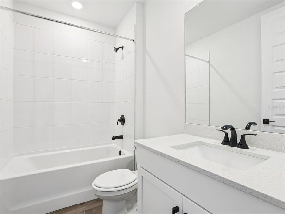 En Venta: $547,420 (5 camas, 4 baños, 3051 Pies cuadrados)