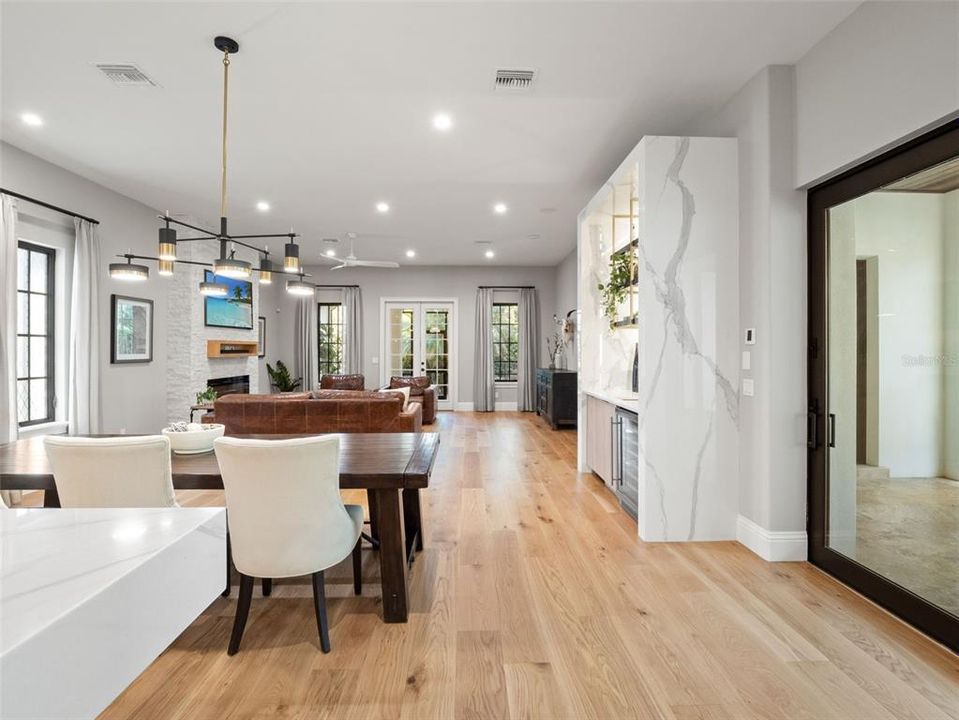 En Venta: $2,200,000 (4 camas, 4 baños, 3330 Pies cuadrados)