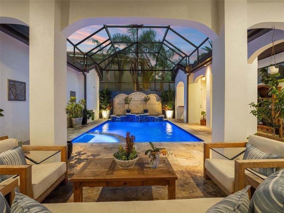 En Venta: $2,200,000 (4 camas, 4 baños, 3330 Pies cuadrados)