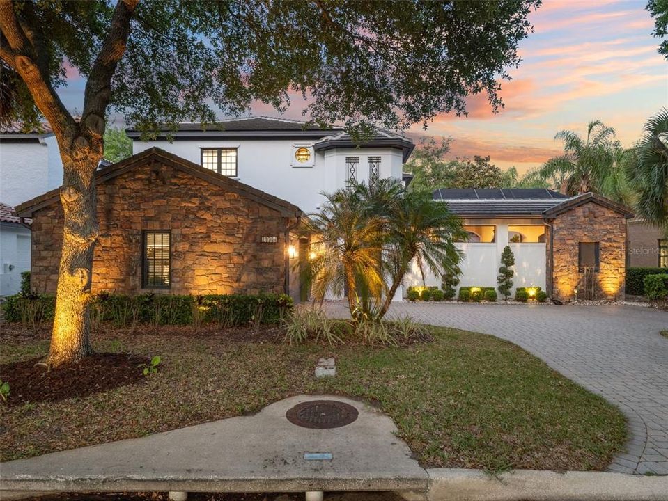 En Venta: $2,200,000 (4 camas, 4 baños, 3330 Pies cuadrados)