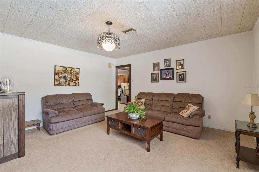 For Sale: $650,000 (4 beds, 2 baths, 1980 Square Feet)