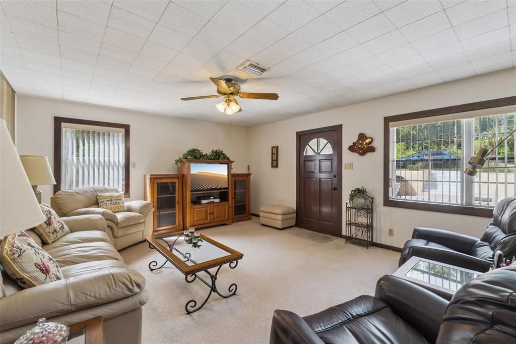 For Sale: $650,000 (4 beds, 2 baths, 1980 Square Feet)