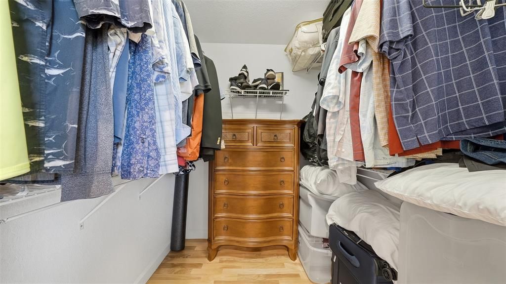 Activo con contrato: $350,000 (3 camas, 2 baños, 1514 Pies cuadrados)