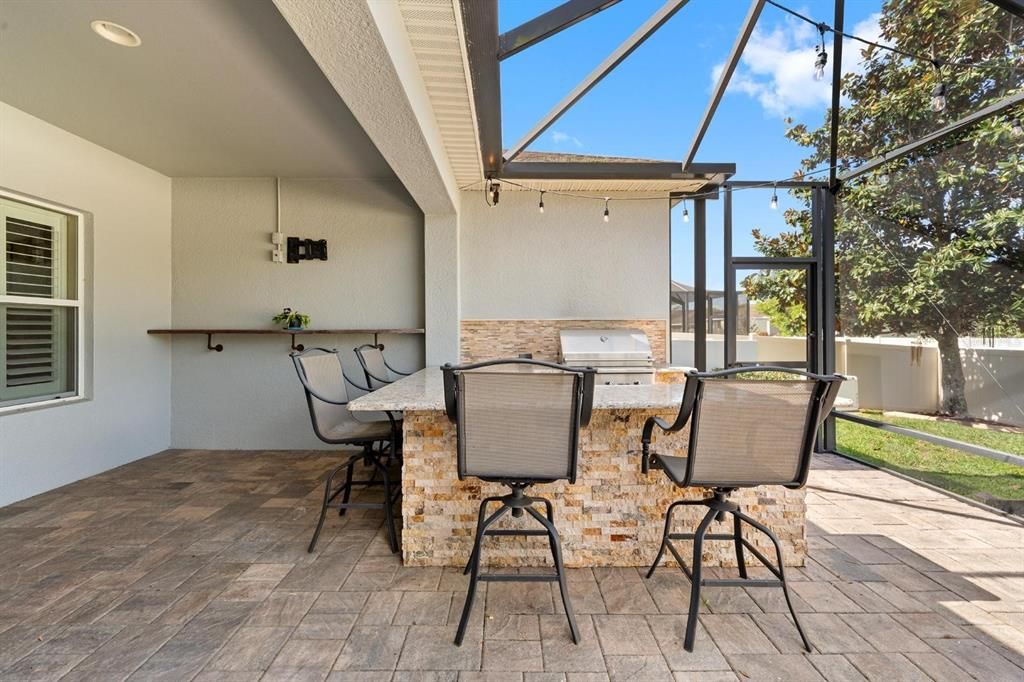 Active With Contract: $585,000 (5 beds, 3 baths, 3228 Square Feet)