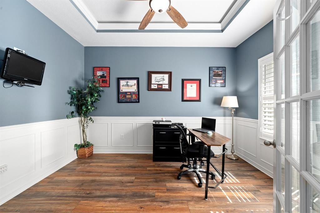 Active With Contract: $585,000 (5 beds, 3 baths, 3228 Square Feet)