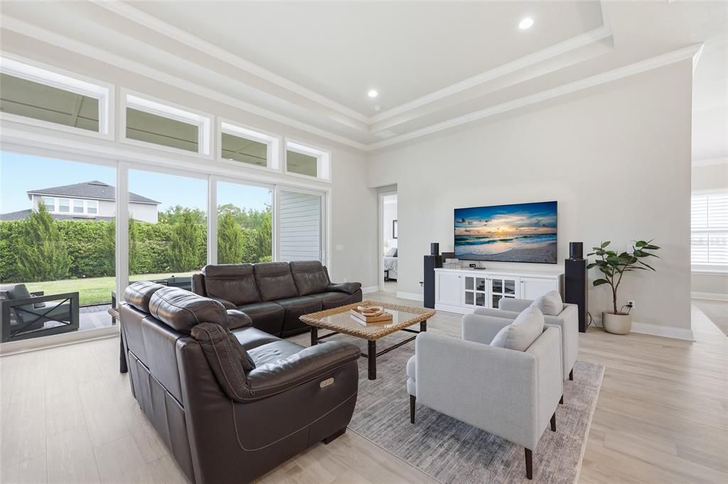 For Sale: $950,000 (3 beds, 3 baths, 2595 Square Feet)
