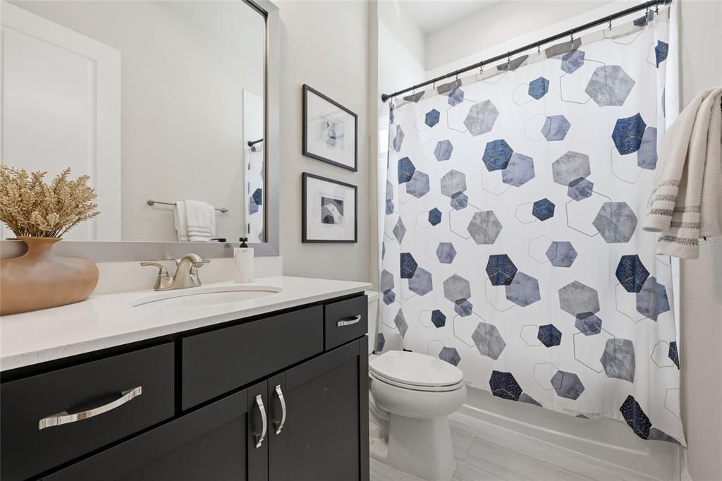 For Sale: $950,000 (3 beds, 3 baths, 2595 Square Feet)