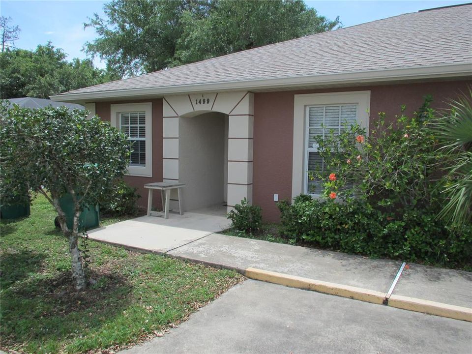 For Rent: $1,495 (2 beds, 2 baths, 980 Square Feet)