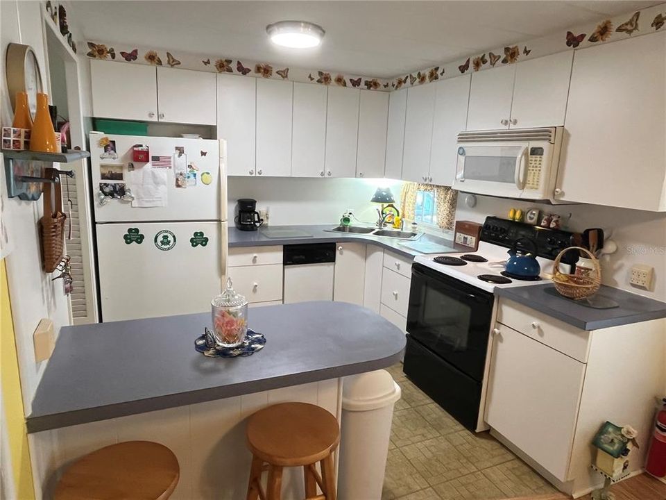 En Venta: $120,000 (2 camas, 2 baños, 864 Pies cuadrados)