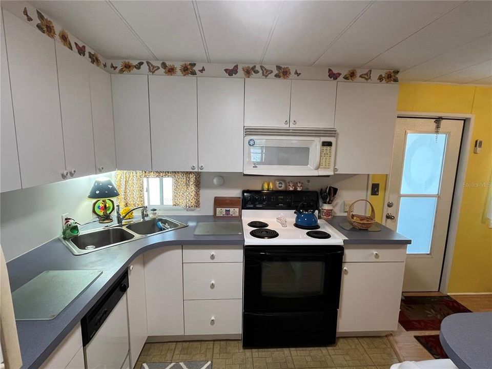 En Venta: $120,000 (2 camas, 2 baños, 864 Pies cuadrados)