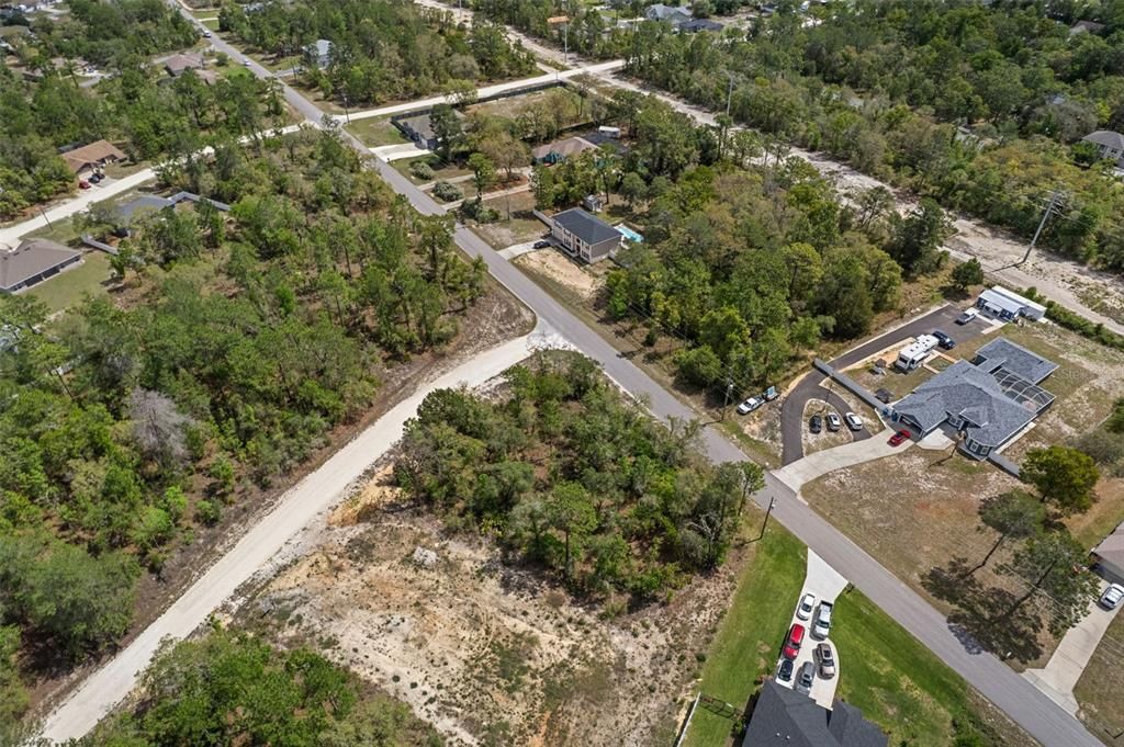 待售: $57,000 (0.55 acres)