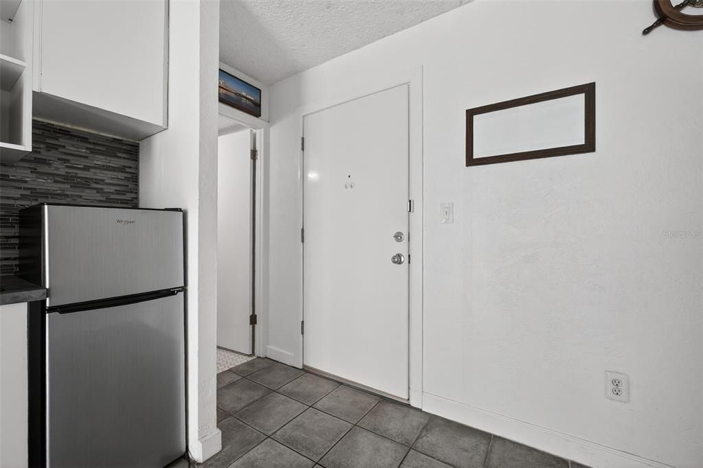 For Sale: $129,900 (0 beds, 1 baths, 344 Square Feet)