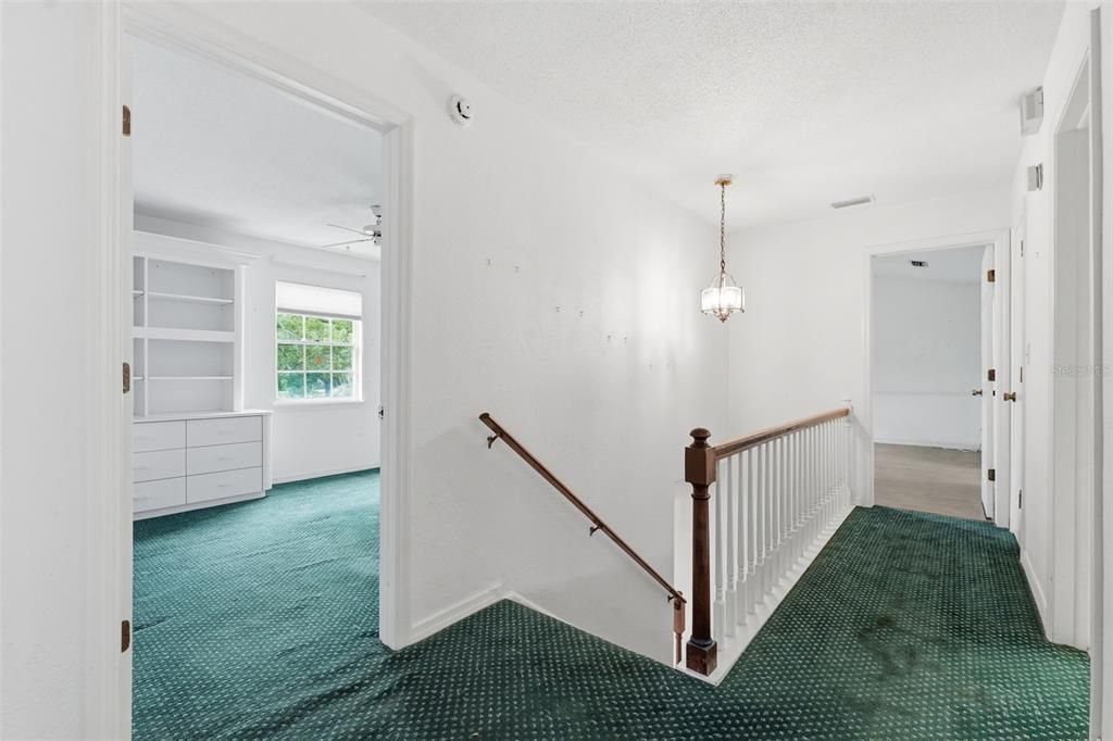 Activo con contrato: $950,000 (4 camas, 3 baños, 4002 Pies cuadrados)