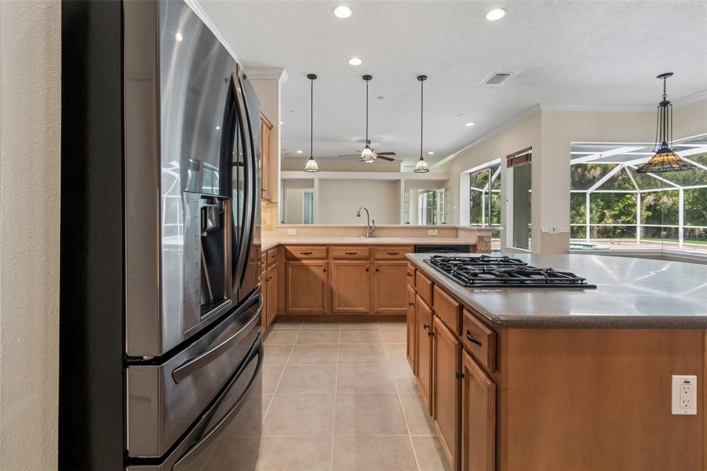 Active With Contract: $749,800 (4 beds, 3 baths, 2866 Square Feet)