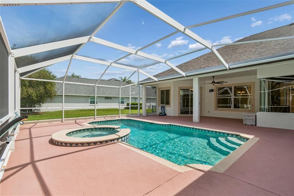 Active With Contract: $749,800 (4 beds, 3 baths, 2866 Square Feet)