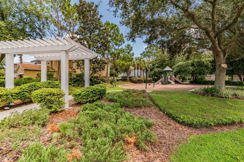 Active With Contract: $749,800 (4 beds, 3 baths, 2866 Square Feet)