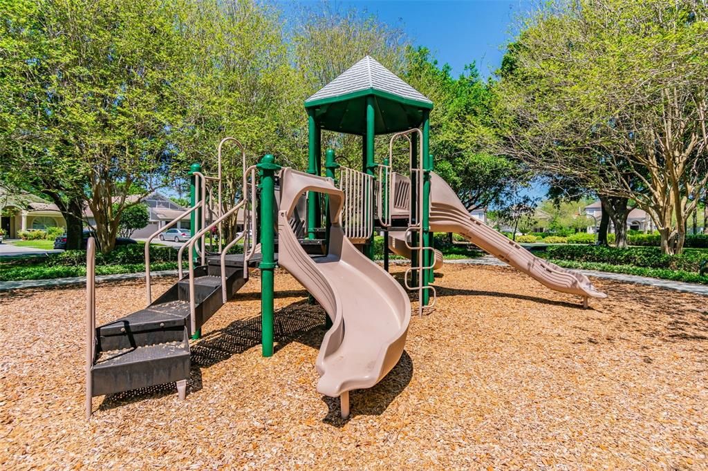 Active With Contract: $749,800 (4 beds, 3 baths, 2866 Square Feet)