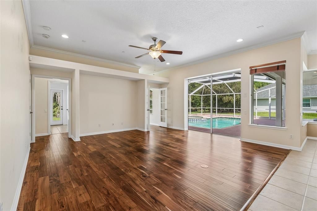 Active With Contract: $749,800 (4 beds, 3 baths, 2866 Square Feet)