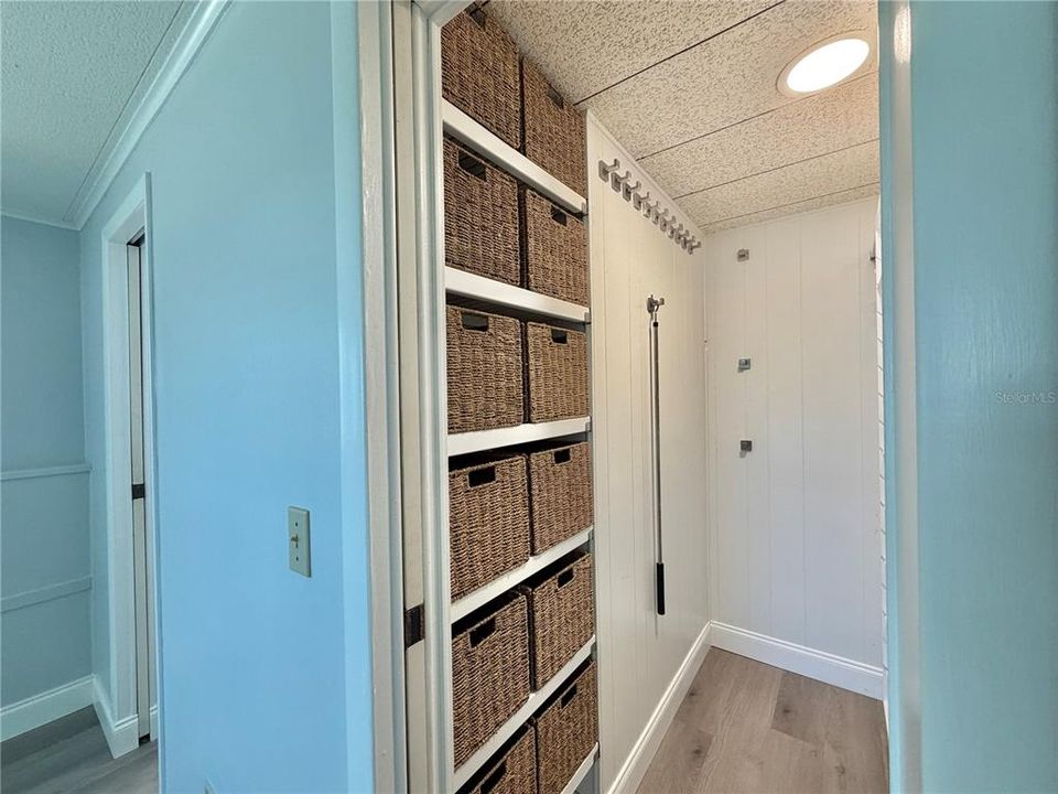 Active With Contract: $120,000 (2 beds, 2 baths, 1312 Square Feet)