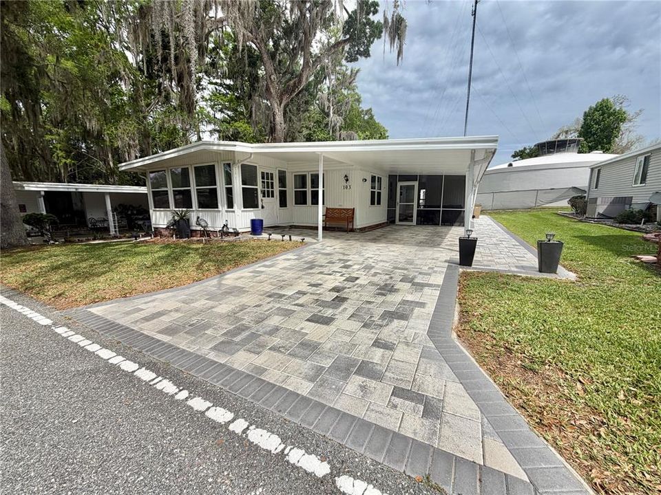 Active With Contract: $120,000 (2 beds, 2 baths, 1312 Square Feet)