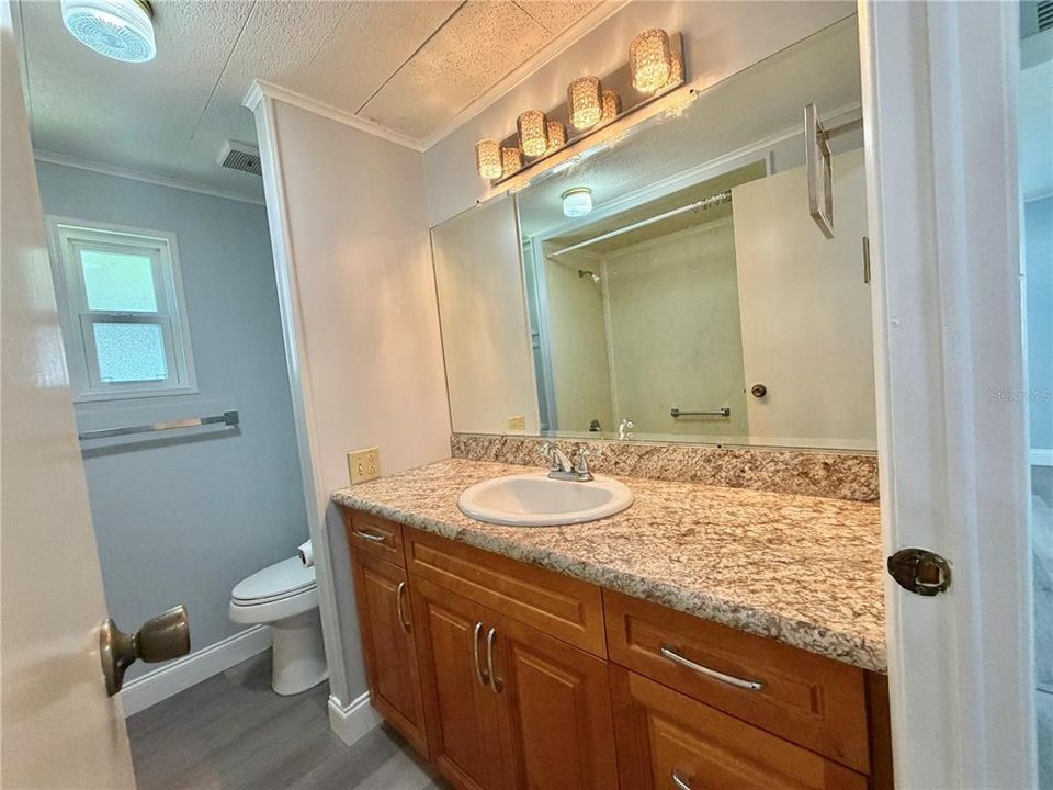 Active With Contract: $120,000 (2 beds, 2 baths, 1312 Square Feet)