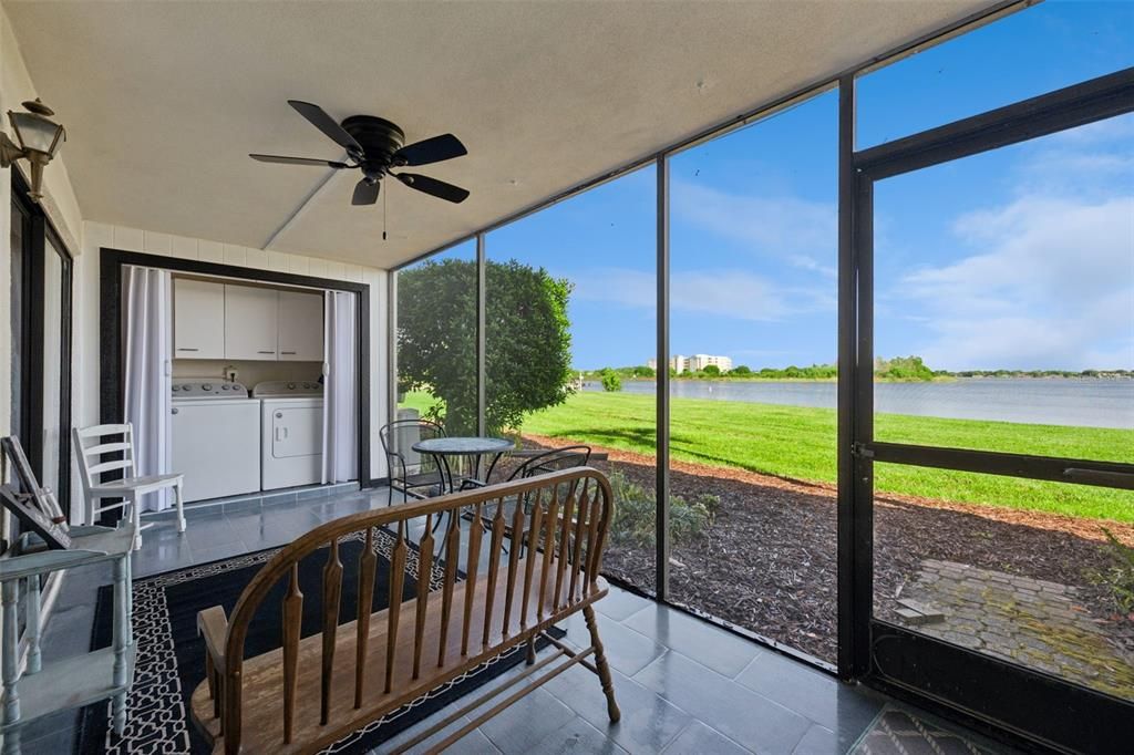Activo con contrato: $229,000 (2 camas, 2 baños, 1065 Pies cuadrados)