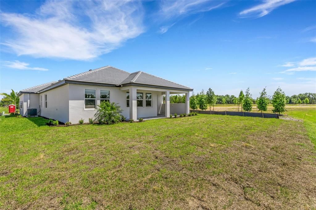 Activo con contrato: $699,999 (3 camas, 3 baños, 2190 Pies cuadrados)