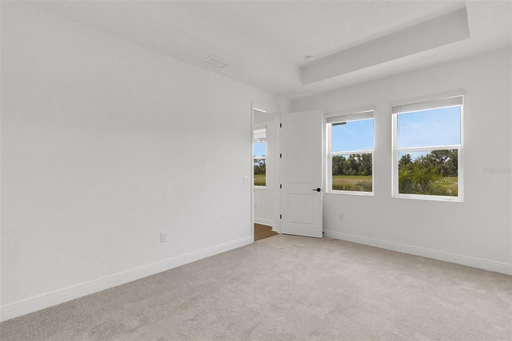 Activo con contrato: $699,999 (3 camas, 3 baños, 2190 Pies cuadrados)
