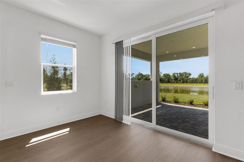 Activo con contrato: $699,999 (3 camas, 3 baños, 2190 Pies cuadrados)