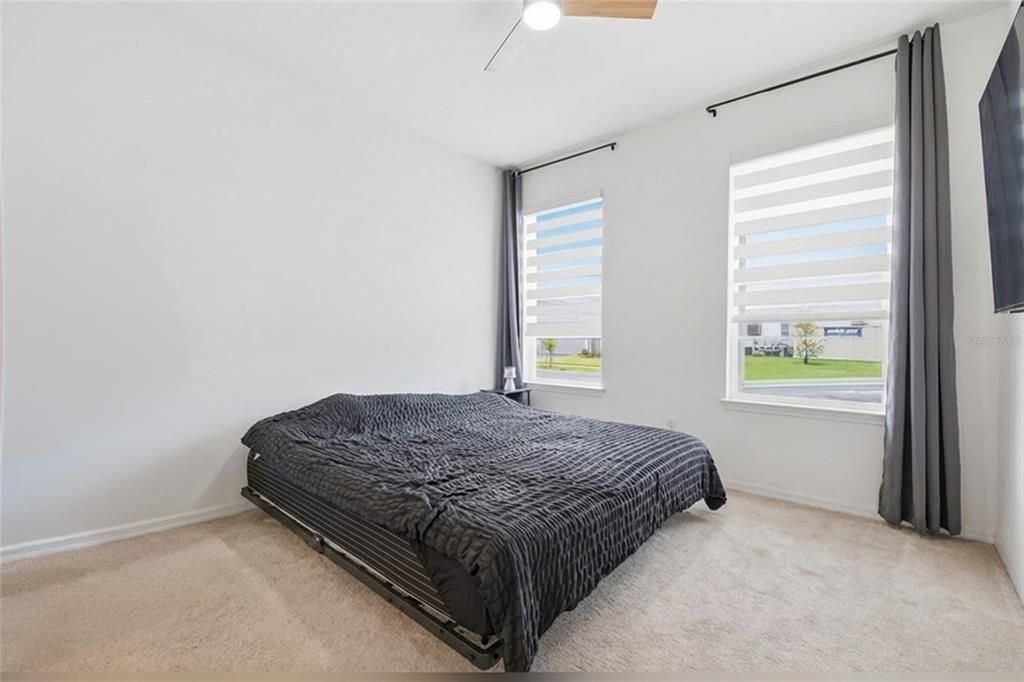 En Venta: $675,000 (5 camas, 3 baños, 2635 Pies cuadrados)