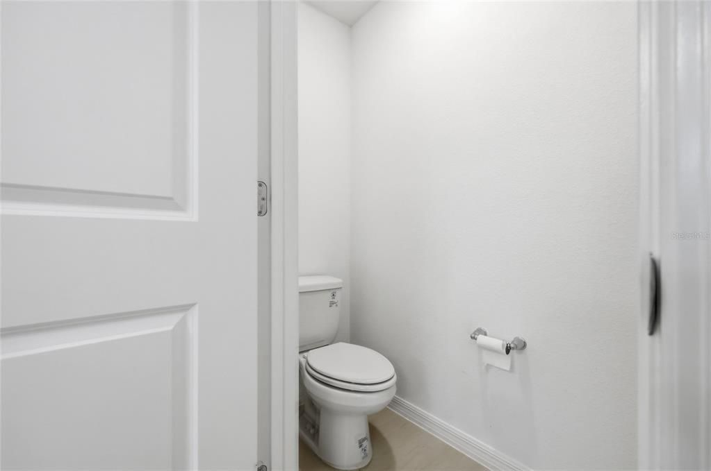 En Venta: $675,000 (5 camas, 3 baños, 2635 Pies cuadrados)