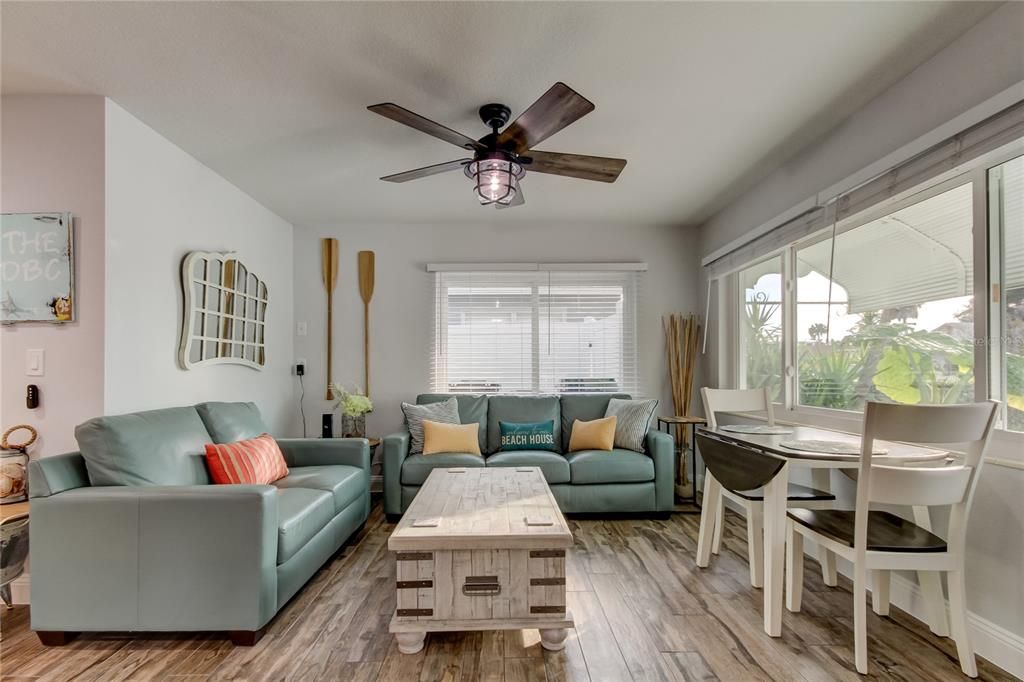 For Rent: $4,400 (2 beds, 2 baths, 1154 Square Feet)