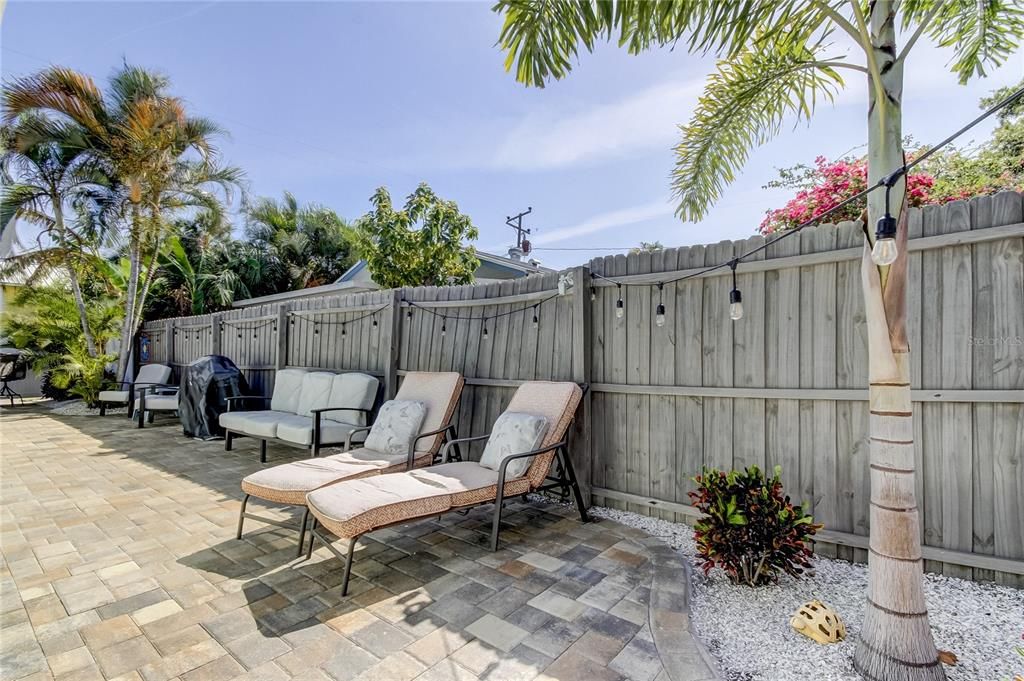 For Rent: $4,400 (2 beds, 2 baths, 1154 Square Feet)
