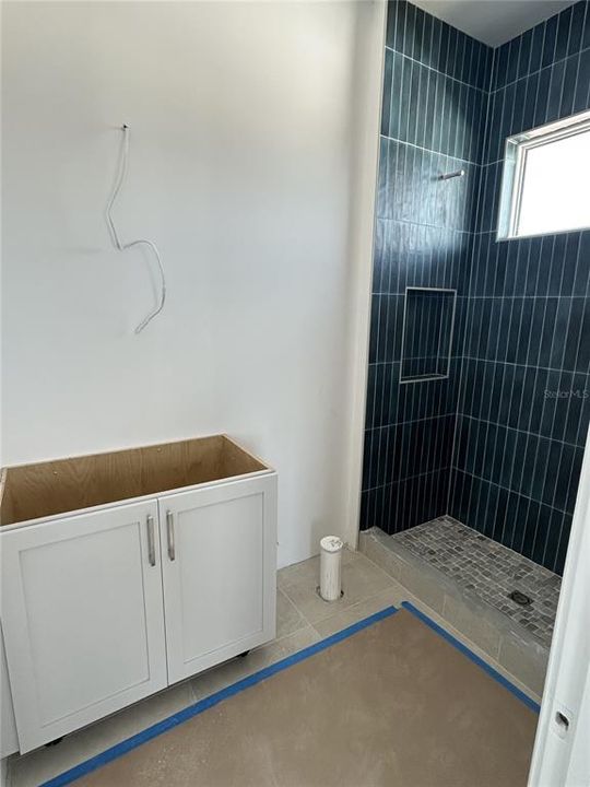 Active With Contract: $4,250,000 (5 beds, 5 baths, 4555 Square Feet)