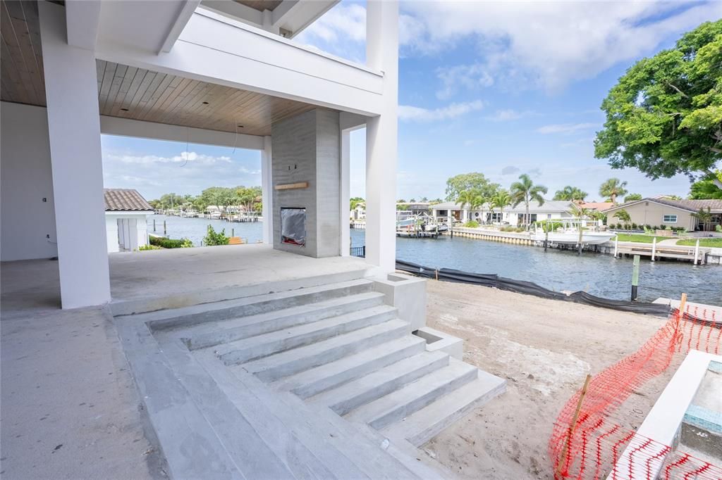 Active With Contract: $4,250,000 (5 beds, 5 baths, 4555 Square Feet)