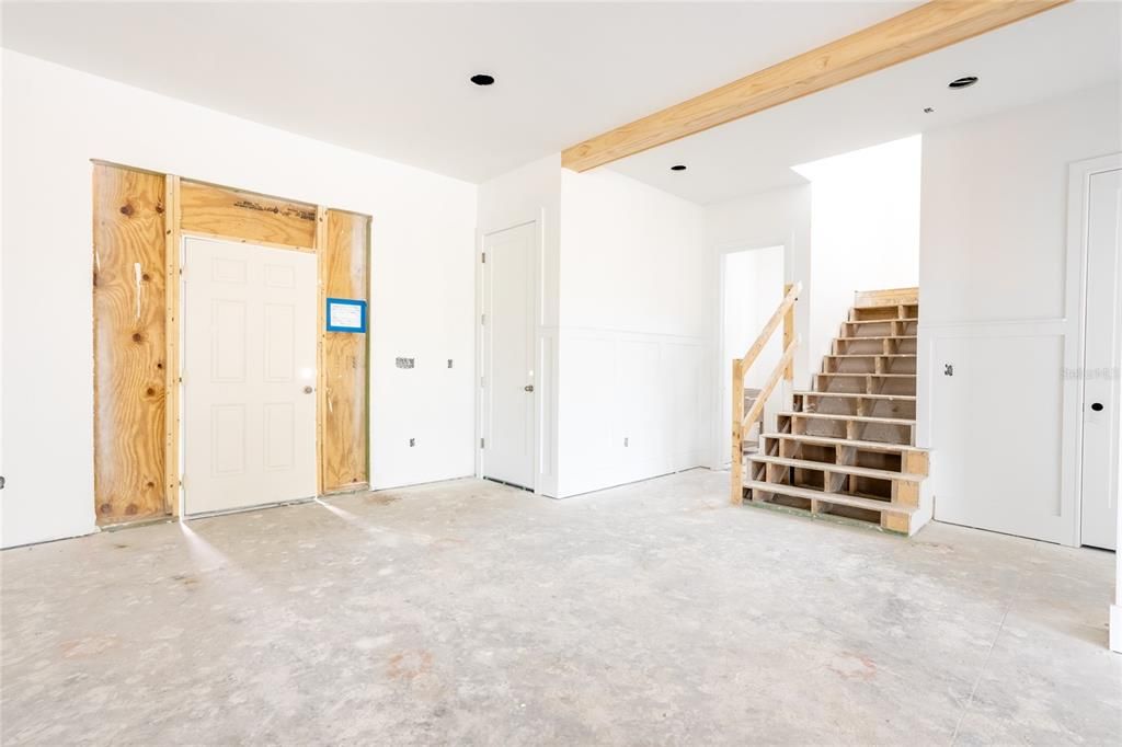 Active With Contract: $4,250,000 (5 beds, 5 baths, 4555 Square Feet)