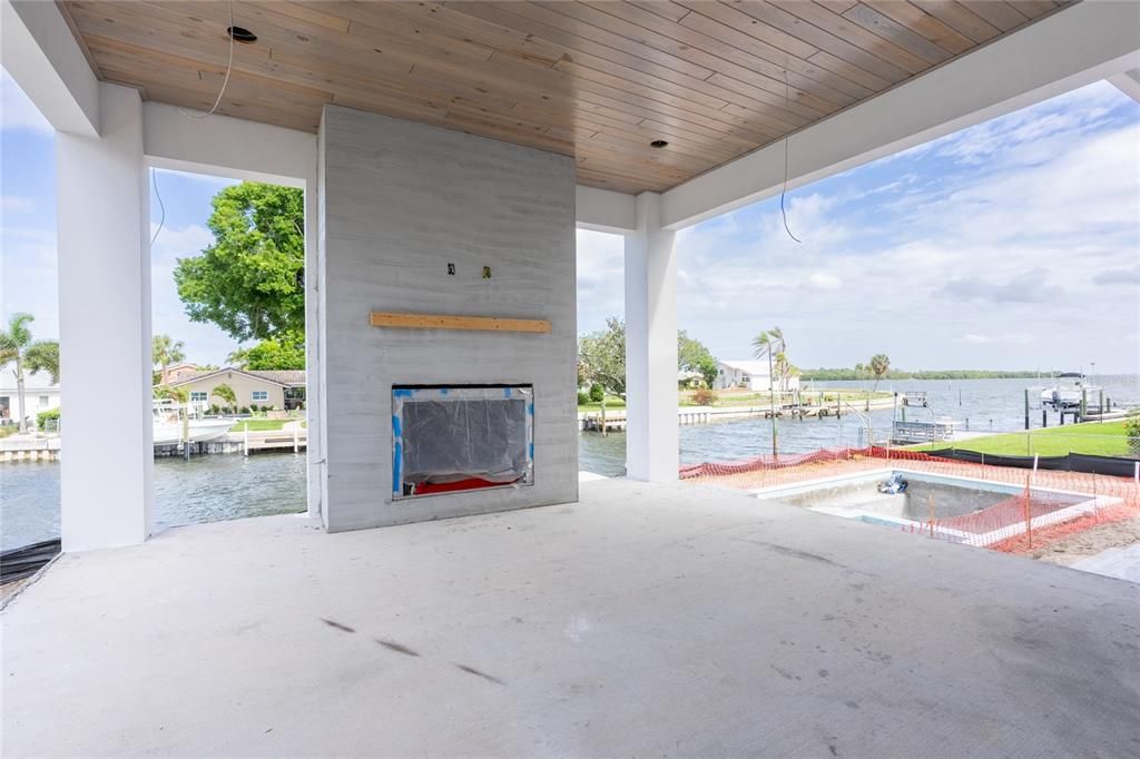 Active With Contract: $4,250,000 (5 beds, 5 baths, 4555 Square Feet)