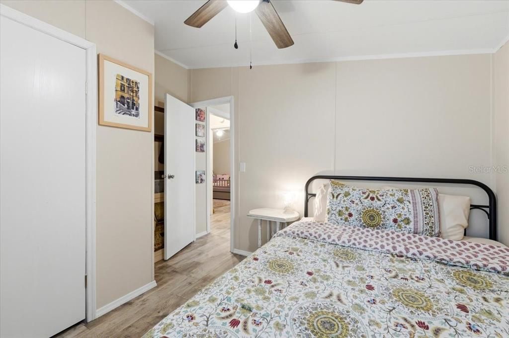 Activo con contrato: $230,000 (4 camas, 2 baños, 1440 Pies cuadrados)