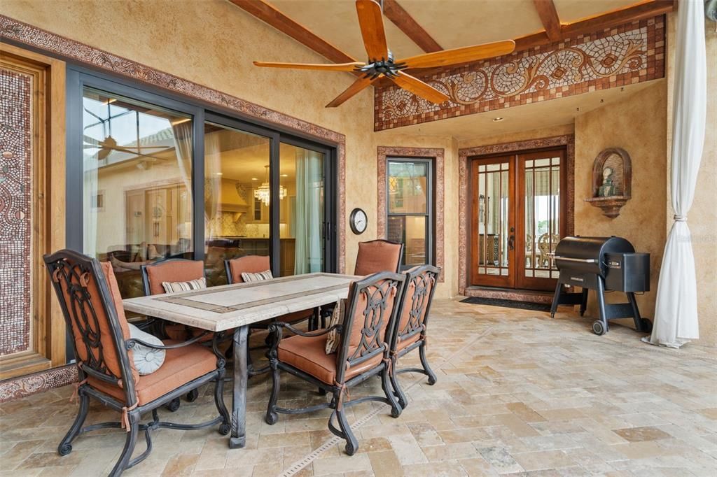Activo con contrato: $1,450,000 (5 camas, 3 baños, 4215 Pies cuadrados)