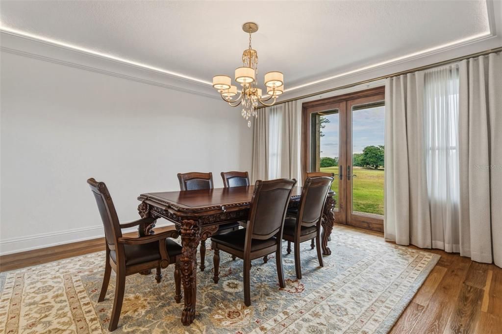 Activo con contrato: $1,450,000 (5 camas, 3 baños, 4215 Pies cuadrados)