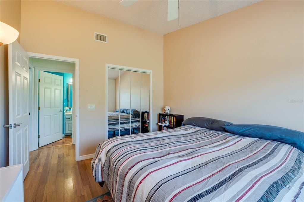 En Venta: $375,000 (2 camas, 2 baños, 1450 Pies cuadrados)