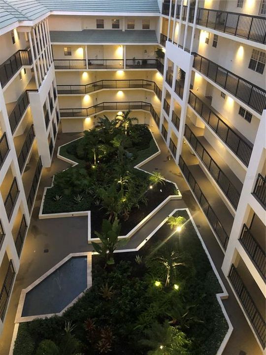 В аренду: $2,800 (2 спален, 1 ванн, 859 Квадратных фут)