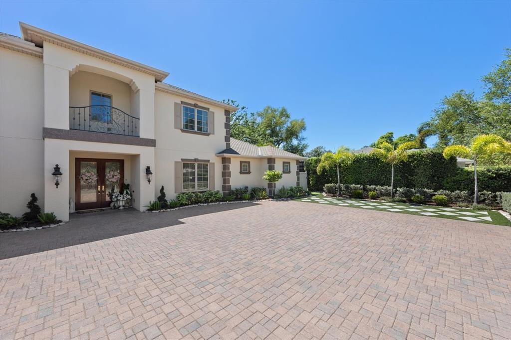 En Venta: $2,795,000 (5 camas, 6 baños, 5532 Pies cuadrados)